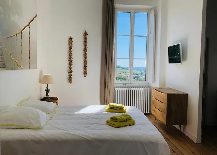 Chateau Fauchey 3* Cardan